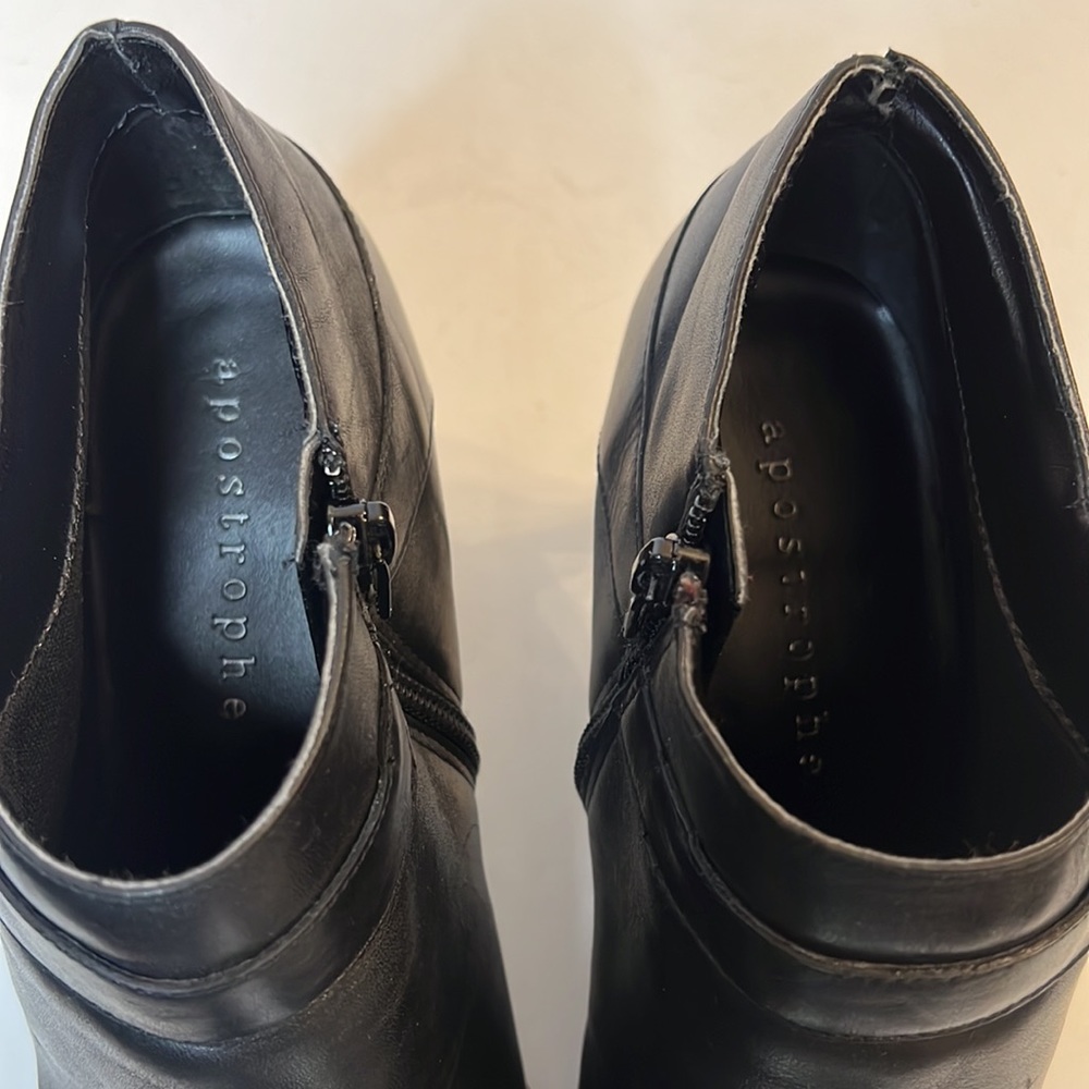 APOSTROPHE FONDA BLACK LEATHER SQUARE TOE ANKLE BOOT SZ 11 - Picture 5 of 16